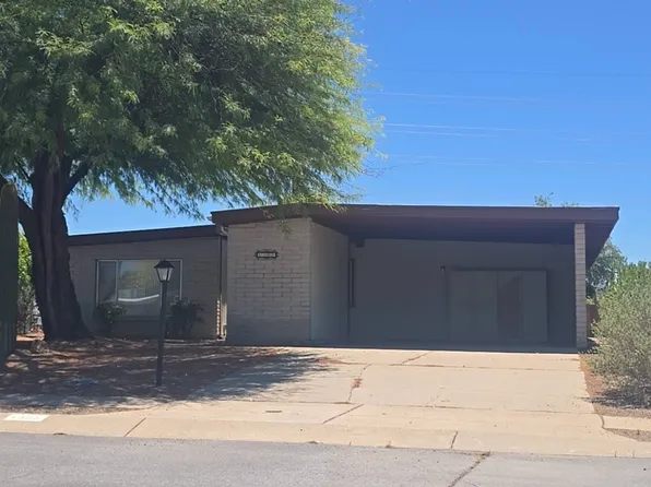 1300 N Rio Santa Cruz, Green Valley, AZ 85614
