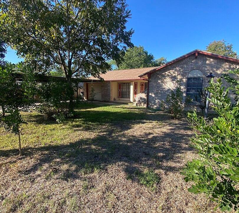 1st image of 7219 Meadow Breeze Dr