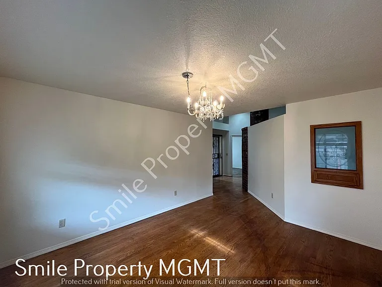 16801 NE San Rafael Dr — Photo 4