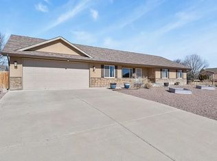 573 W Archer Plz, Pueblo West, CO 81007