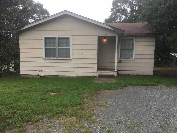 210 Highway 4 W, Cove, AR 71937