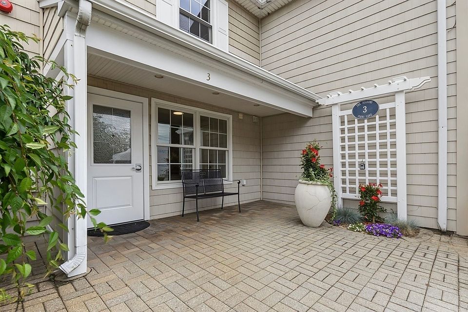 1st image of 3 Pirmi Ln #4