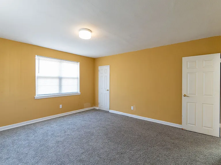 7101 Dorel St — Photo 17