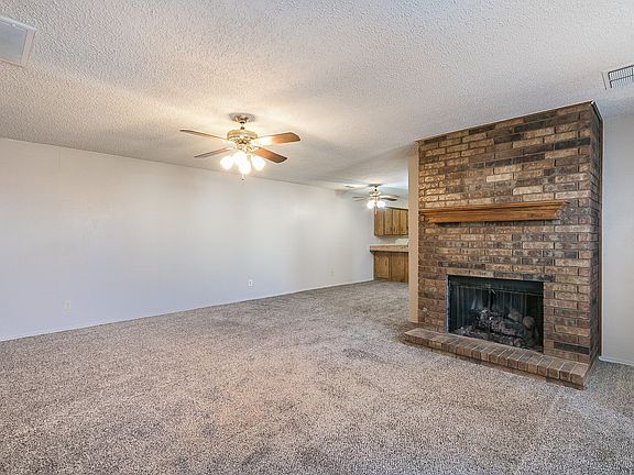 3rd image of 3100 Janet Dr APT A