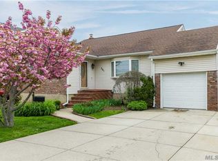 361 Nassau Ave, Freeport, NY 11520