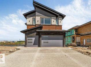 4904 17th Ave NW, Edmonton, AB T6L2Y7