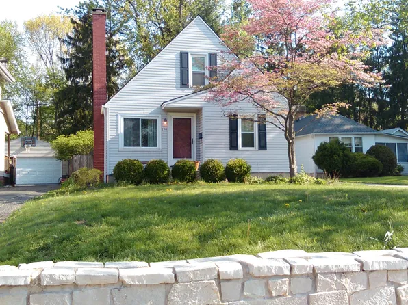 130 Glenmont Ave, Columbus, OH 43214