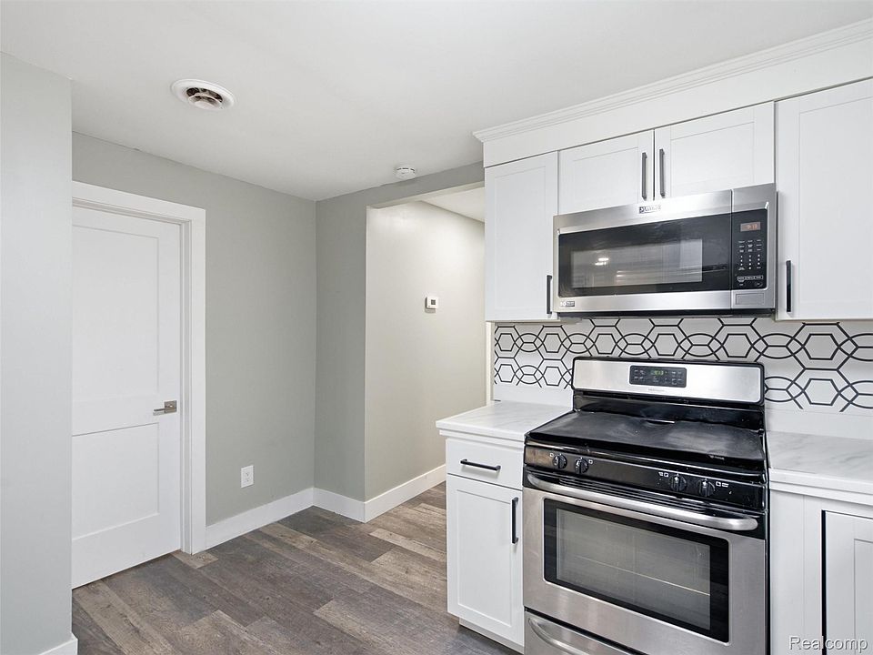 1039 Ennest Blvd, photo 9
