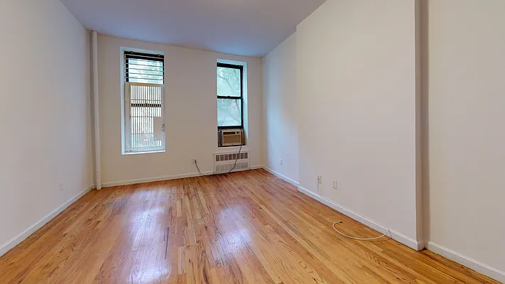 341 East 77th Street #2FW