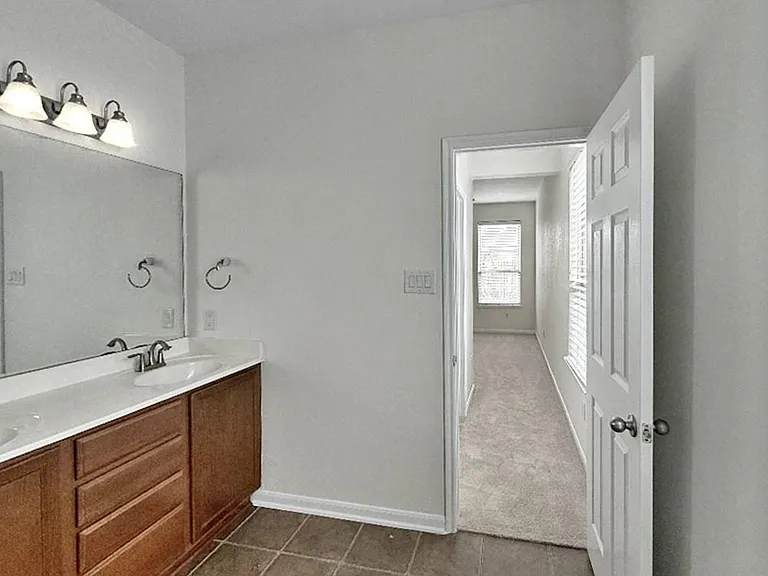6503 Bayliss Valley Ln — Photo 22