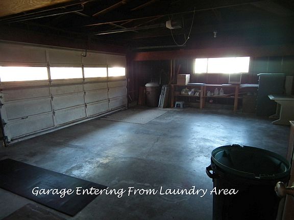 5th image of 1633 Macken Ave