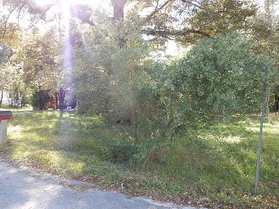 5th image of 4600 NE 20th Ave