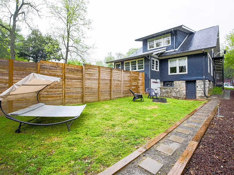 233B Chapel Ave — Photo 30