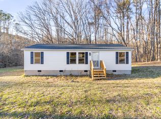 46 Stan Ln, Tunnel Hill, GA 30755