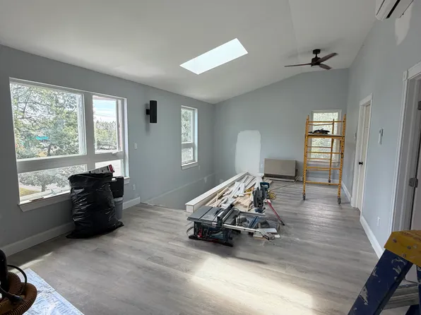 1455 Congress St #3, Portland, ME 04102