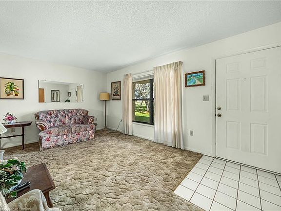 3rd image of 901 N Olivia Dr