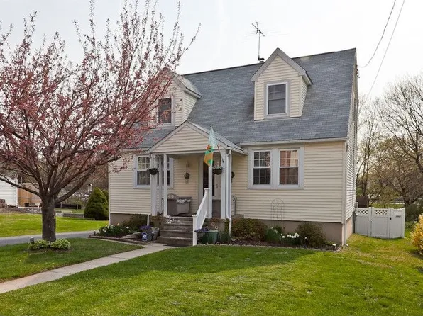 7813 Beverly Rd, Parkville, MD 21234
