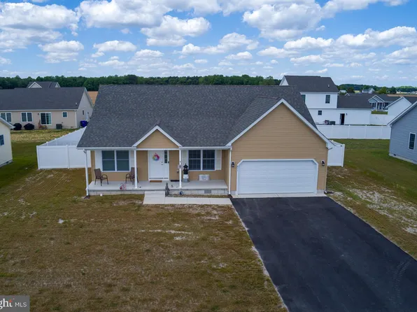 611 Elkins St, Harrington, DE 19952