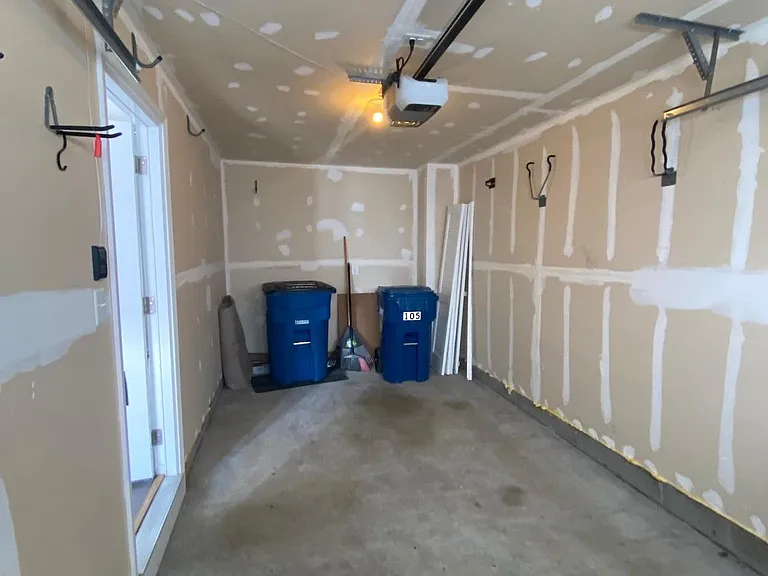 105 Chamomile Ct — Photo 18