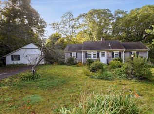 25 Scraggy Neck Rd, Bourne, MA 02532