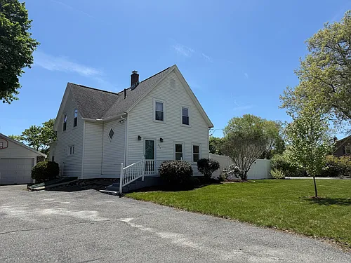 265 Worcester St Photo 1