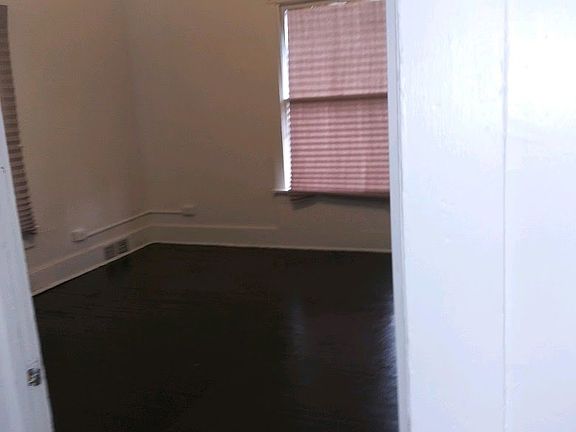4th image of 818 Shorb Ave NW #3