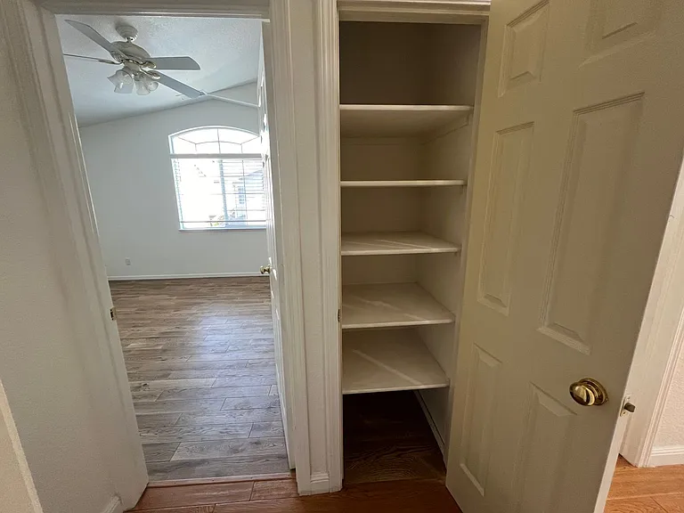 7388 Dalmally Ln — Photo 10
