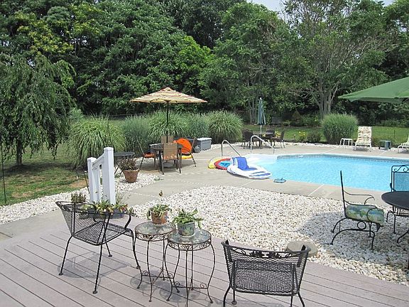 Private Rear Yard