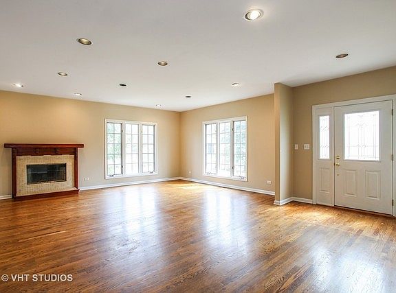 2nd image of 321 Beverly Dr