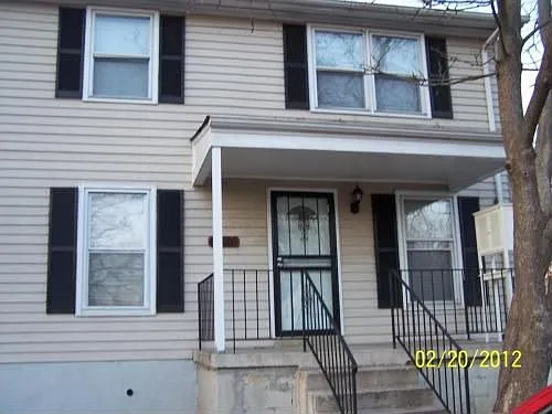 6426 Seat Pleasant Dr photo 1