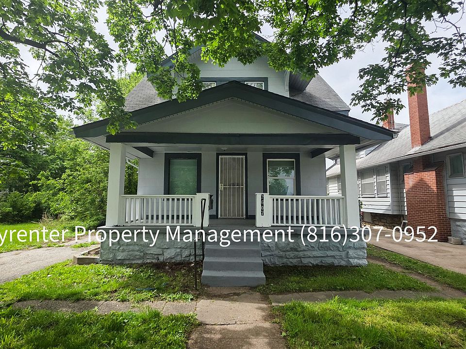 1st image of 2607 E 73rd St