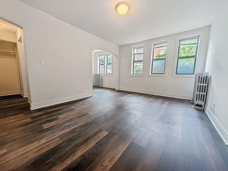 4325 N. Dayton St — Photo 18