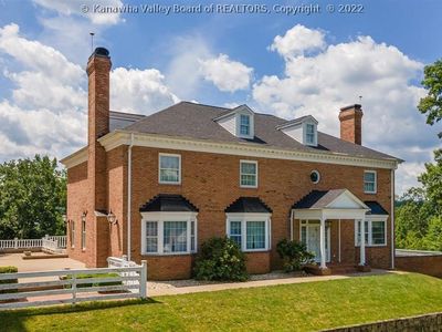 175 Camelot Dr, Huntington, WV, 25701
