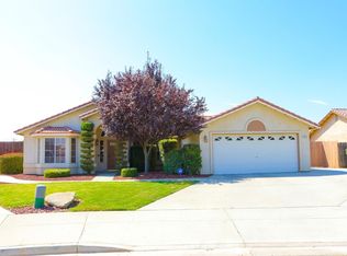 1121 Sequoia Ave, Lemoore, CA 93245