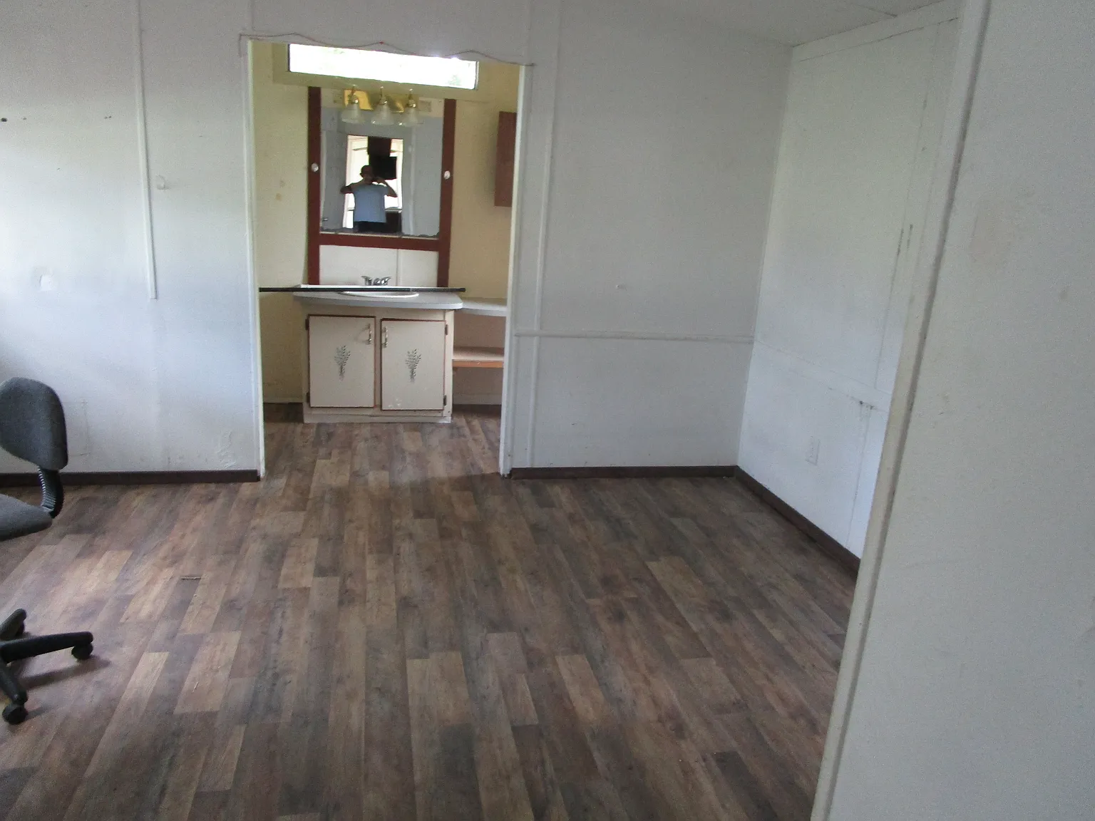 2 bed, 931 sqft, $1,050 — Photo 2