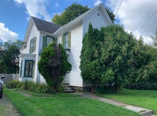 35 Fairview St, Oneonta, NY 13820