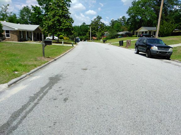 4th image of 2608 Cranbrook Dr