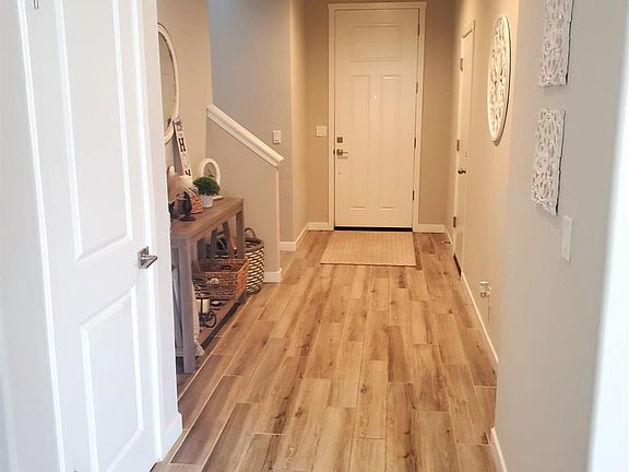 3rd image of 4219 N Reed Ave