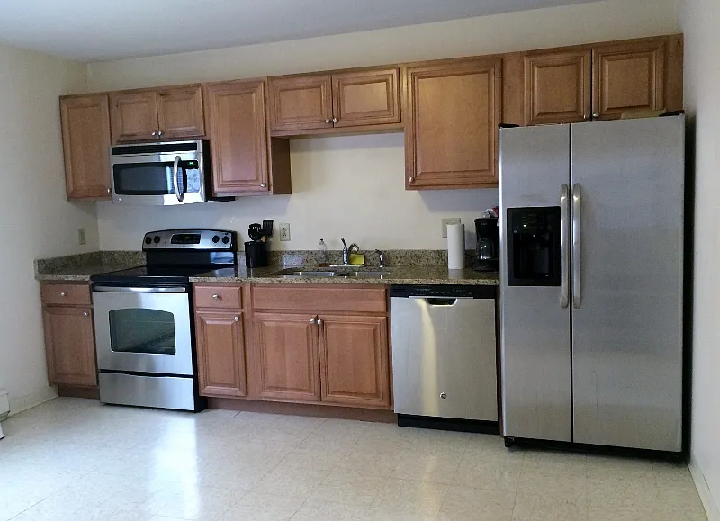 2 bed, 960 sqft, $1,565 — Photo 3