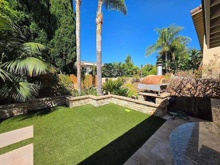 4082 Salacia Dr — Photo 25