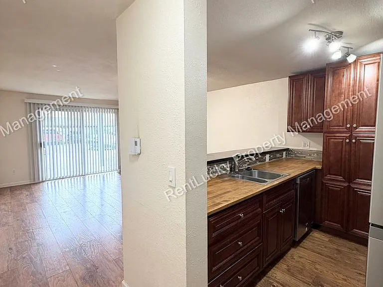 31003 14th Ave S #H1 — Photo 2