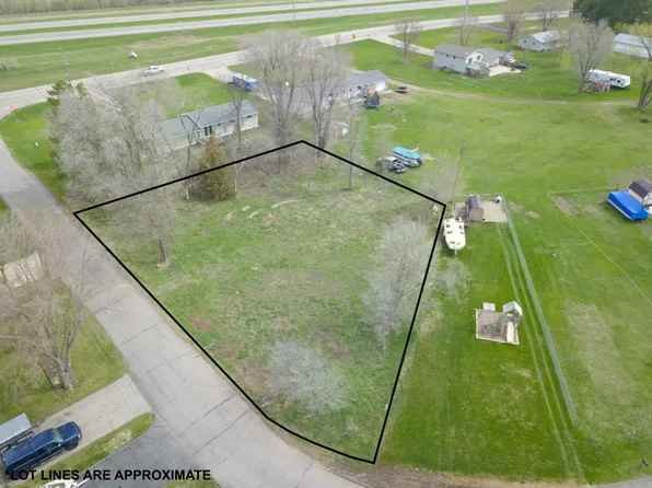 17658 Janssen Dr, Cold Spring, MN 56320