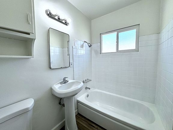 5th image of 816 N Azusa Ave #820-10