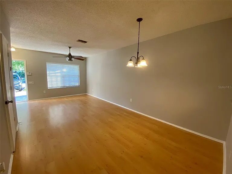 12415 Berkeley Square Dr — Photo 7