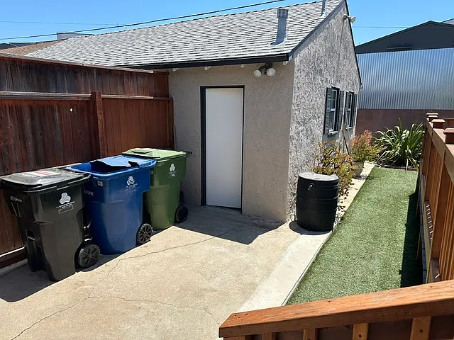 Storage and laundry room entrance