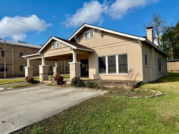 308 E Lamar St, Jasper, TX 75951