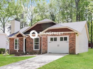 6327 Round Hill Rd, Charlotte, NC 28211