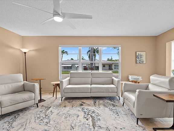 5th image of 3311 Loren Road #A