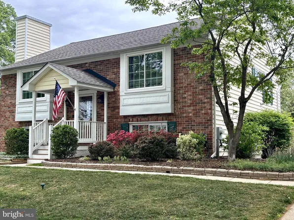 399 Stanford Ct, Arnold, MD 21012