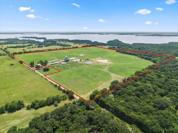 534 County Road 1978, Yantis, TX 75497